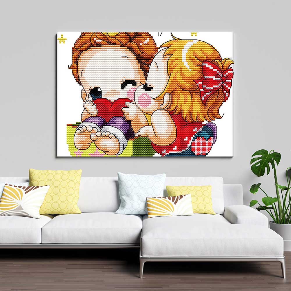 Kreuzstich -   Zwei Kinder geben sich Küsschen mit Herz | 20x20 cm - Diy - Fadenkunst